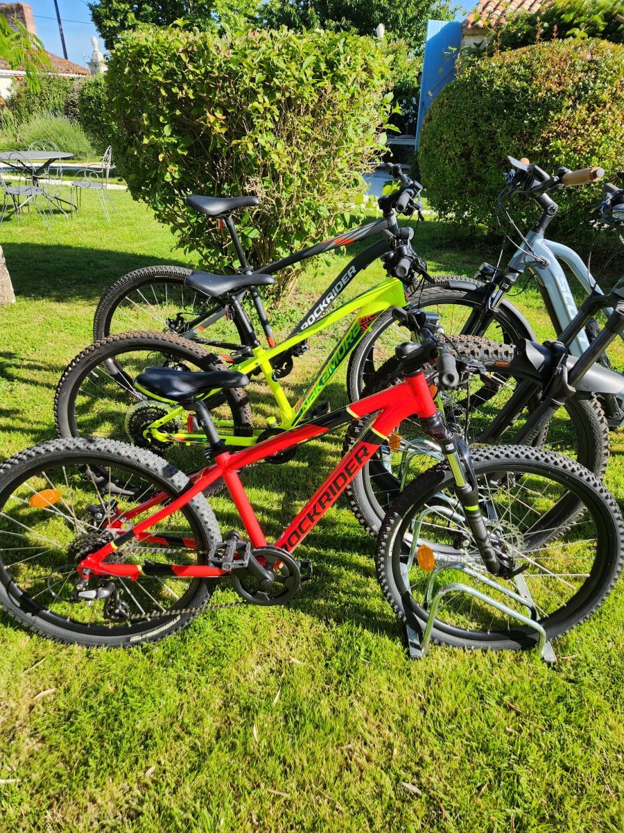 15.VELO ENFANTS A LA LOCATION