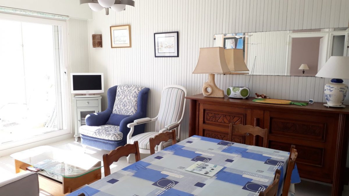 20180911-162031-7216c5c267a142908e76b0c7d1407c76