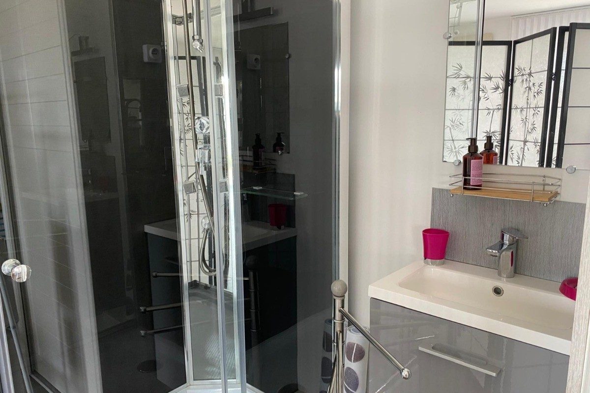 8666b86e-93cf-4c53-8667-d7a1a0139fa7