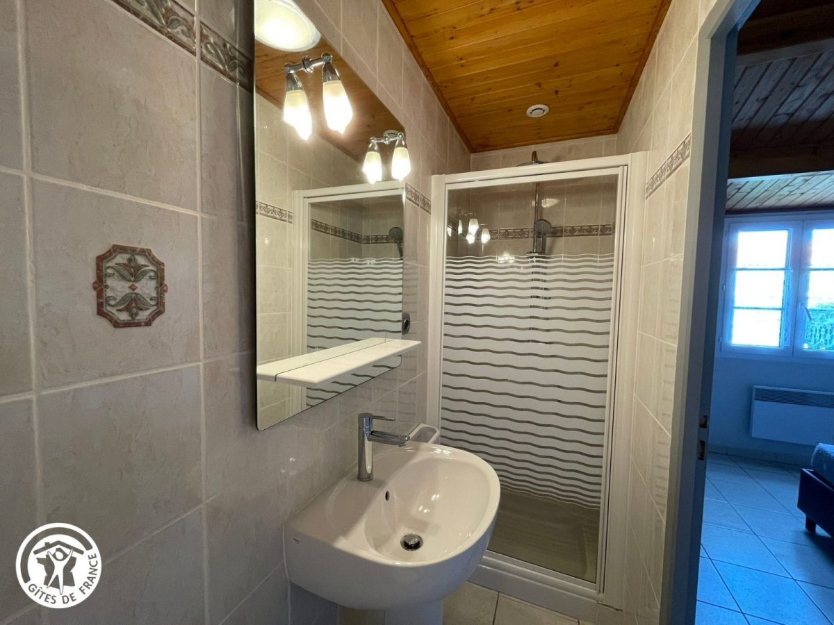 H85G009739-68e8c13e270c2