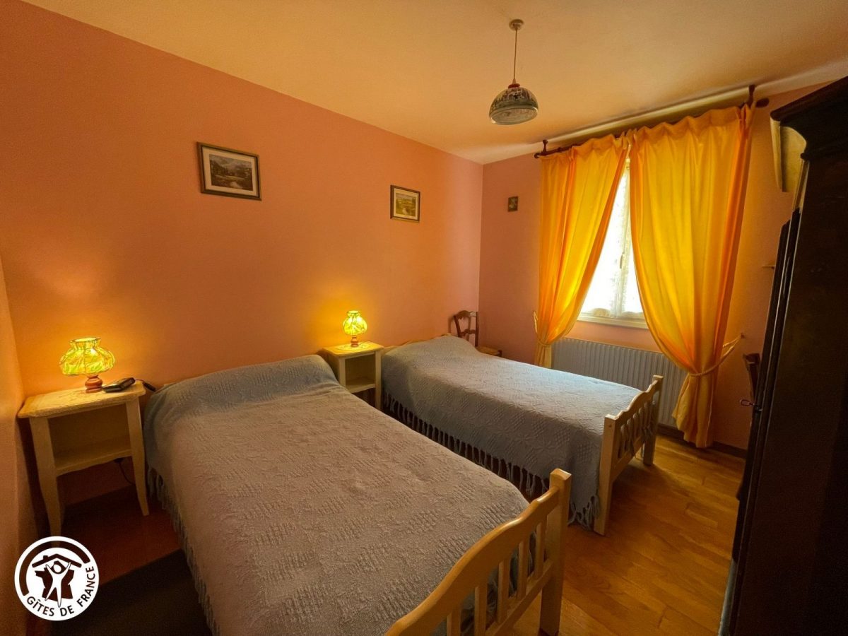 H85G010228-68d2add74df2c