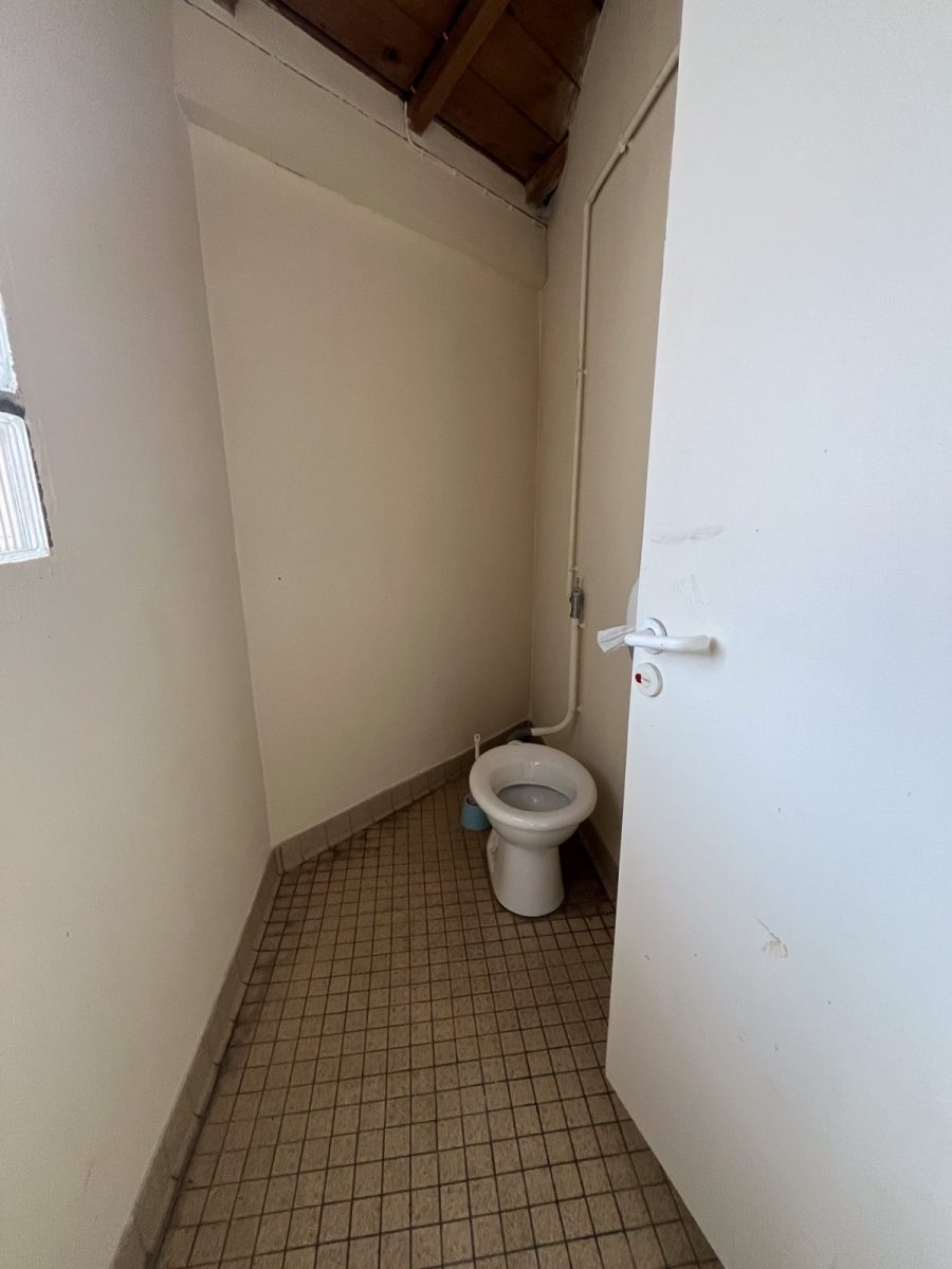 Toilettes-publiques-Mareuil-sur-Lay- boulay (1)